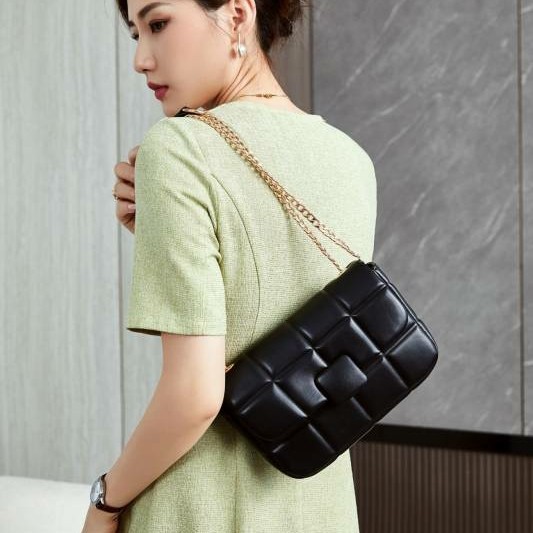 Carla Bag Jims Honey