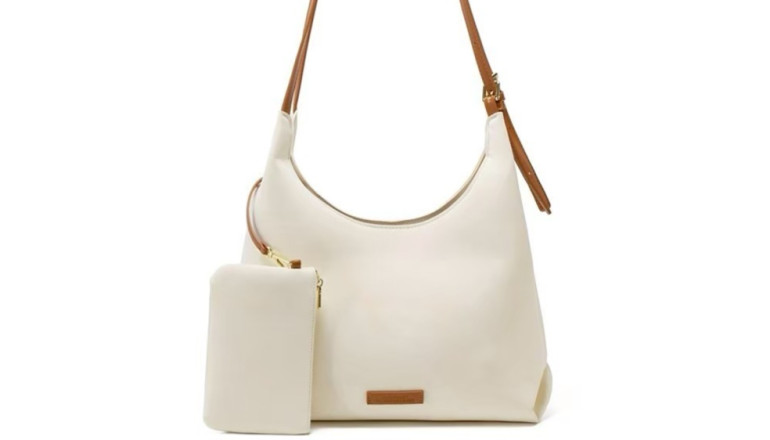7 Ide Outfit untuk Orang Gemuk yang Stylish Pakai Aara Bag dari Jims Honey